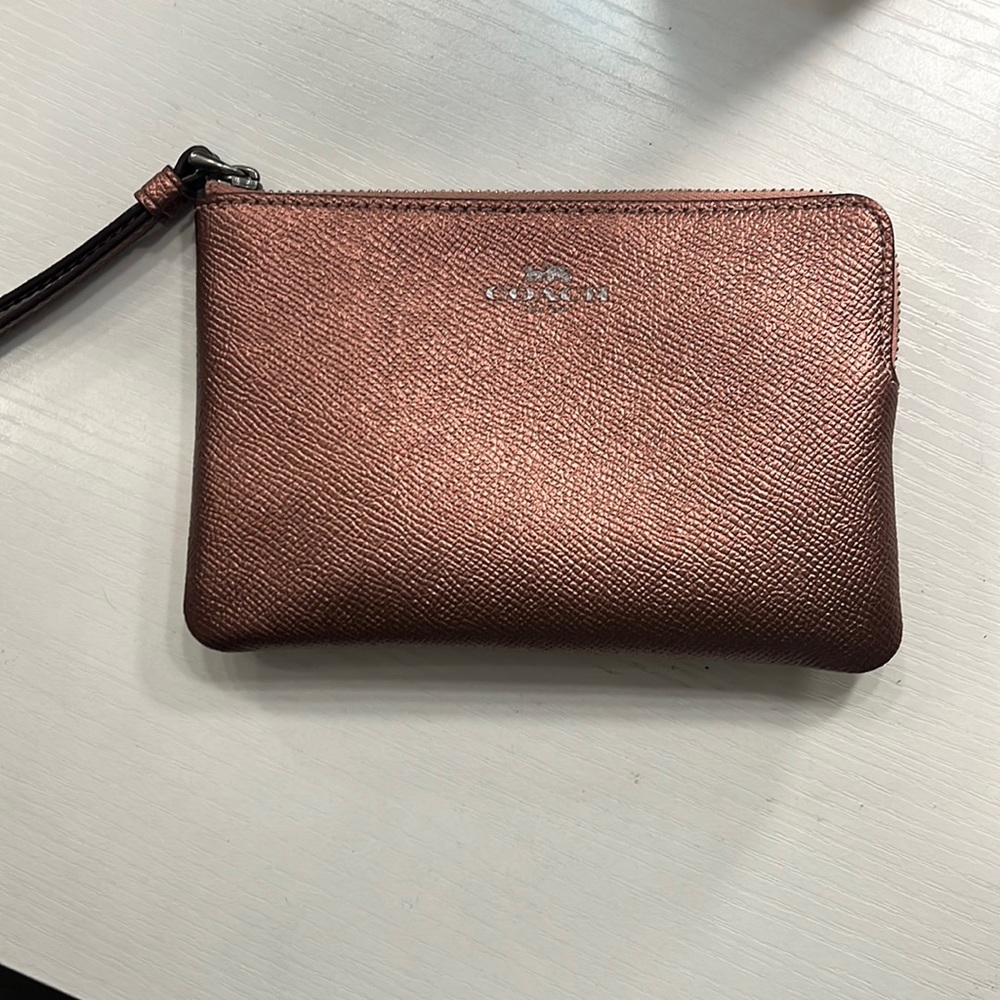 Coach Wristlet, Pink